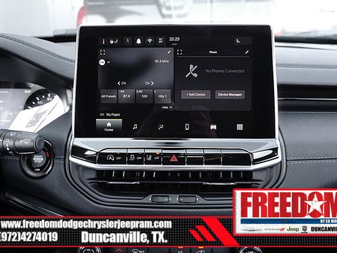 New 2026 Jeep Compass Latitude image 21