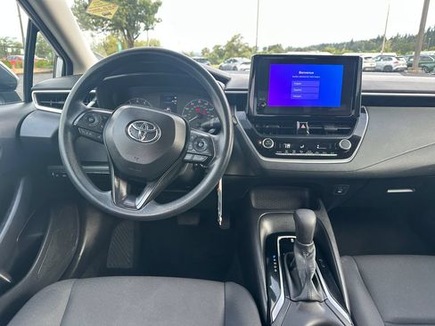 Used 2024 Toyota Corolla LE FWD image 14
