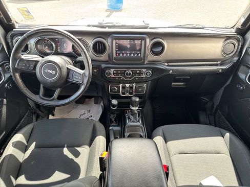 Used 2021 Jeep Gladiator Sport AWD/4WD image 12
