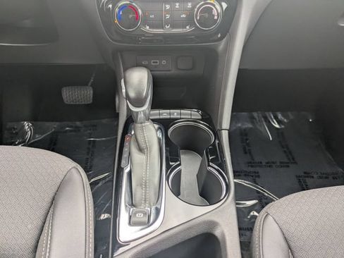 Used 2023 Buick Encore GX Preferred w/ Cold Weather Comfort Package FWD image 21