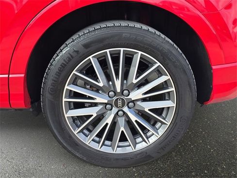 Used 2022 Audi Q3 2.0T Premium Plus w/ Premium Plus Package image 37