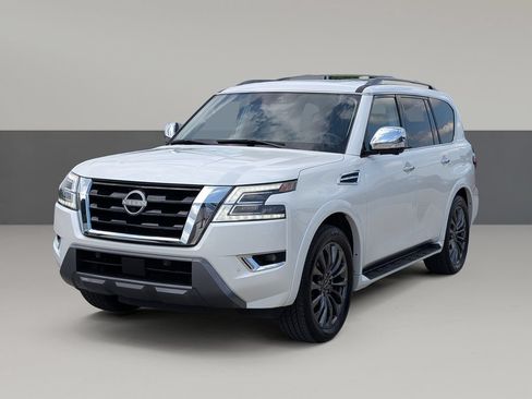 Used 2023 Nissan Armada Platinum w/ Cargo Package RWD image 6