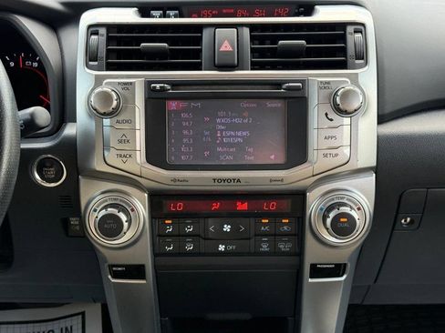 Used 2012 Toyota 4Runner Limited AWD/4WD image 18