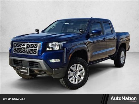 Used 2022 Nissan Frontier SV image 1