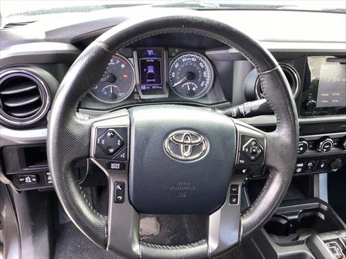 Used 2019 Toyota Tacoma TRD Sport RWD image 36