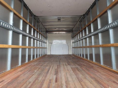 Used 2023 Ford E-350 and Econoline 350 Super Duty w/ Power Windows & Locks Group image 13