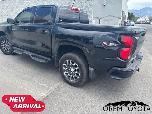 Used 2023 Chevrolet Colorado Z71 w/ Advanced Trailering Package AWD/4WD image 3
