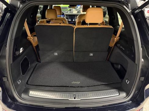 Certified 2024 Jeep Grand Cherokee L Summit w/ Advanced Protech Group IV image 27