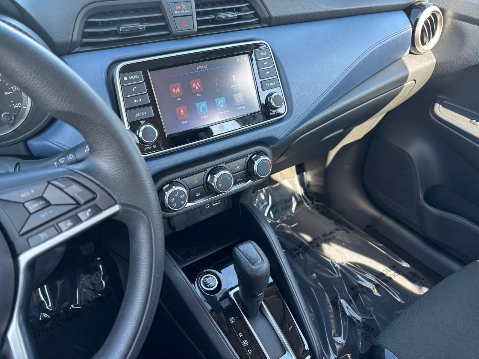 Used 2025 Nissan Versa SV FWD image 16