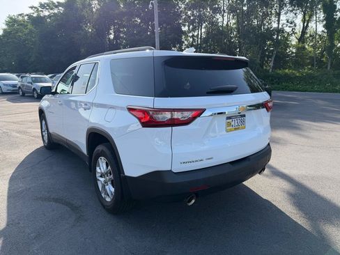 Used 2019 Chevrolet Traverse LT w/ LPO, Floor Liner Package AWD/4WD image 7