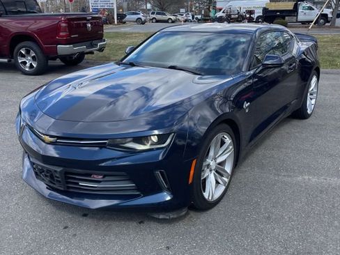 Used 2016 Chevrolet Camaro LT image 2