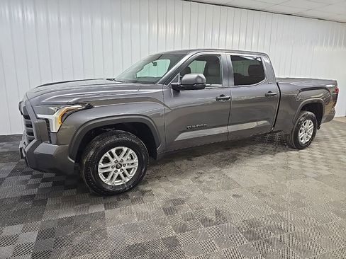 Used 2025 Toyota Tundra SR5 AWD/4WD image 6