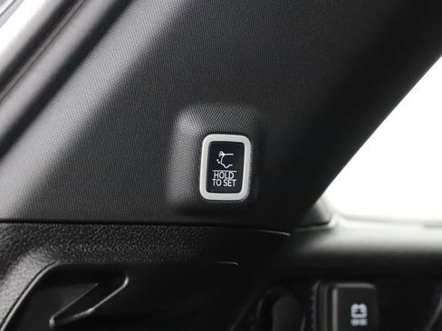 Used 2026 Jeep Grand Cherokee Limited w/ Luxury Tech Group II AWD/4WD image 10