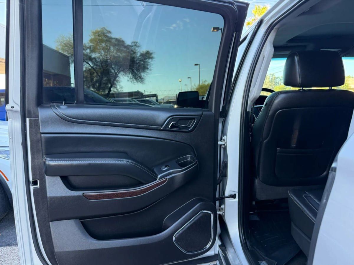 Used 2016 GMC Yukon XL SLT w/ Open Road Package RWD image 36