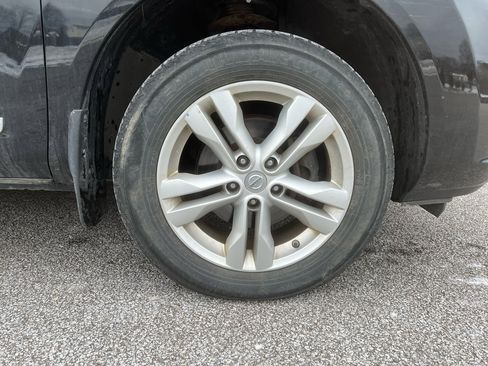 Used 2012 Nissan Rogue SV w/ Premium Pkg image 17