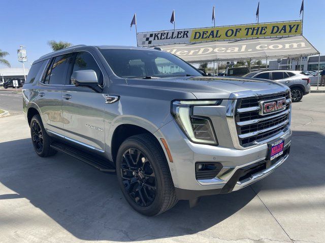 Used 2025 GMC Yukon Elevation w/ Elevation Premium Package AWD/4WD image 2
