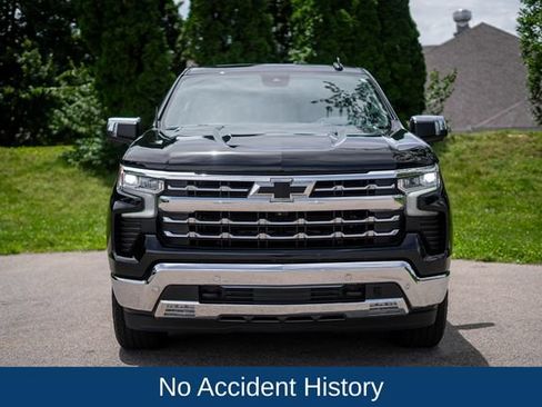 Used 2023 Chevrolet Silverado 1500 LTZ AWD/4WD image 2