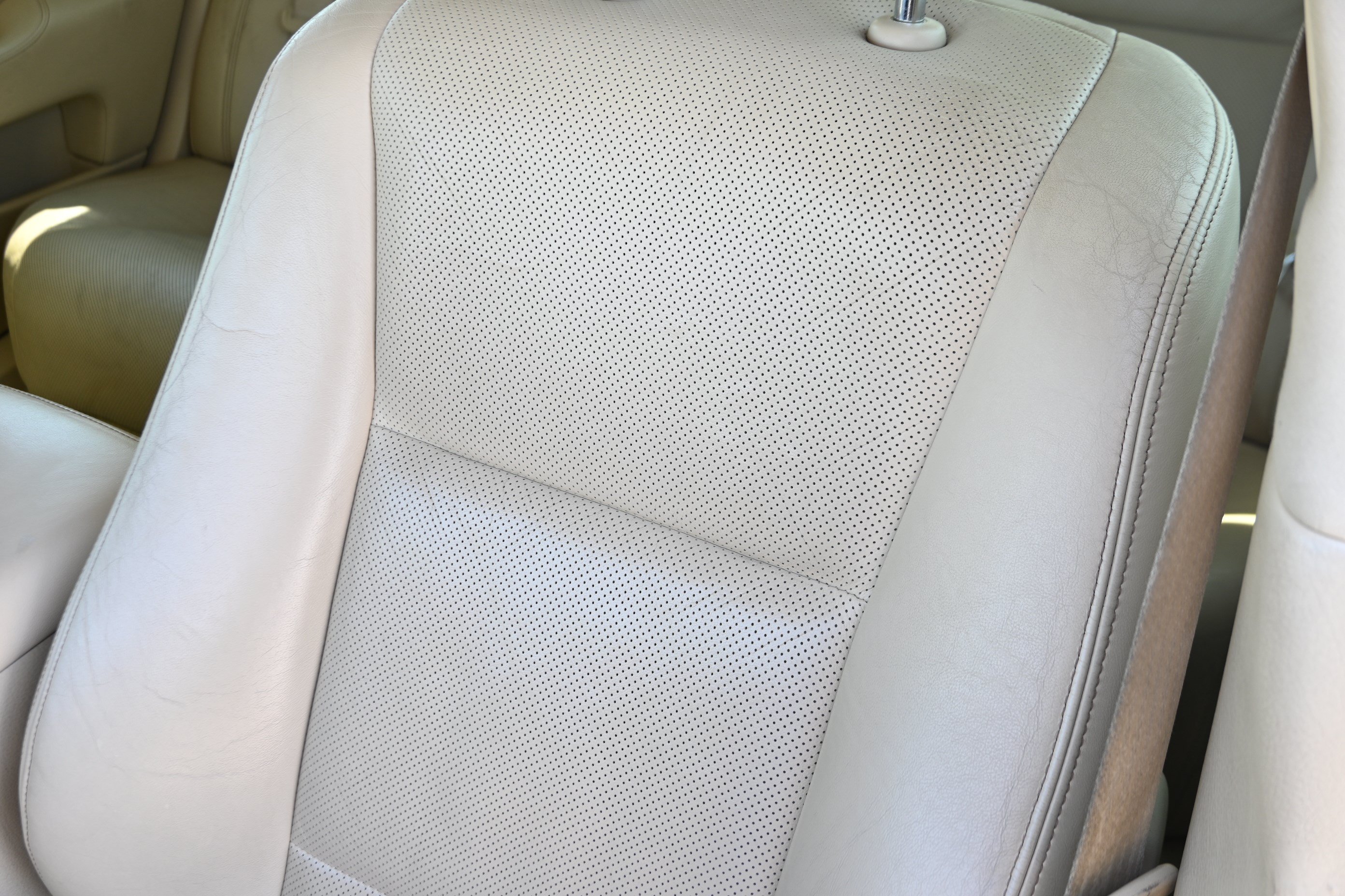 Used 2014 Lexus LS 460 w/ Comfort Package RWD image 11