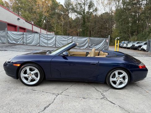 Used 2000 Porsche 911 Carrera image 2