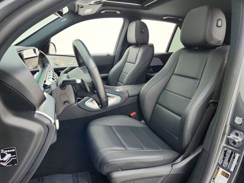 Used 2022 Mercedes-Benz GLE 350 4MATIC w/ Premium Package image 17