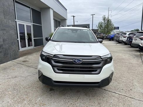 New 2026 Subaru Forester Premium AWD/4WD image 2