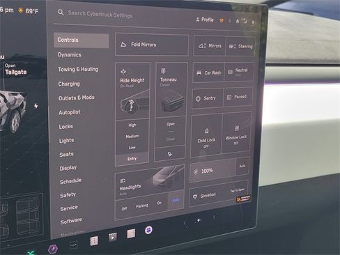Used 2024 Tesla Cybertruck Cyberbeast image 11