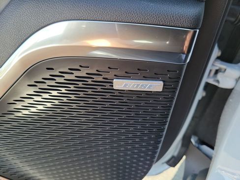 New 2026 Chevrolet Traverse Z71 image 13