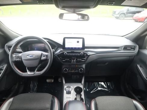 Used 2023 Ford Escape ST-Line w/ Equipment Group 301A FWD image 10