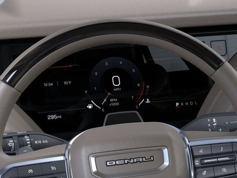 New 2026 GMC Yukon Denali w/ Denali Reserve Package AWD/4WD image 18