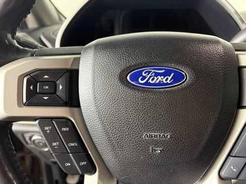 Used 2017 Ford F250 Lariat w/ Lariat Value Package AWD/4WD image 20