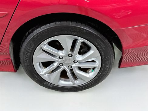 Used 2021 Honda Accord LX image 5