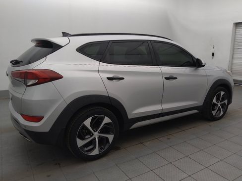 Used 2018 Hyundai Tucson Value FWD image 10