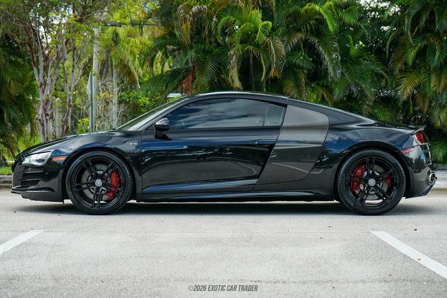 Used 2011 Audi R8 V10 AWD/4WD image 3