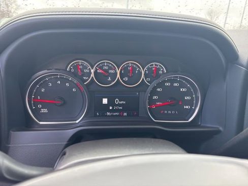 Used 2022 Chevrolet Silverado 1500 LTZ w/ LTZ Convenience Package II image 11