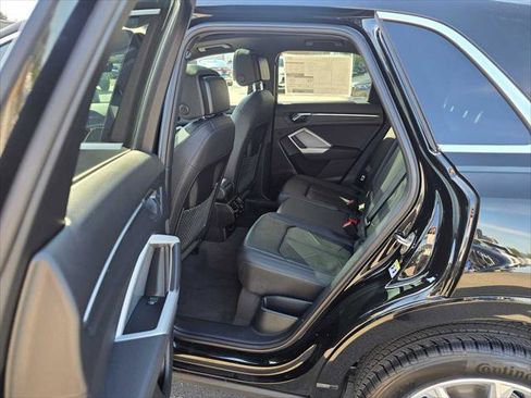 New 2025 Audi Q3 2.0T Premium image 18