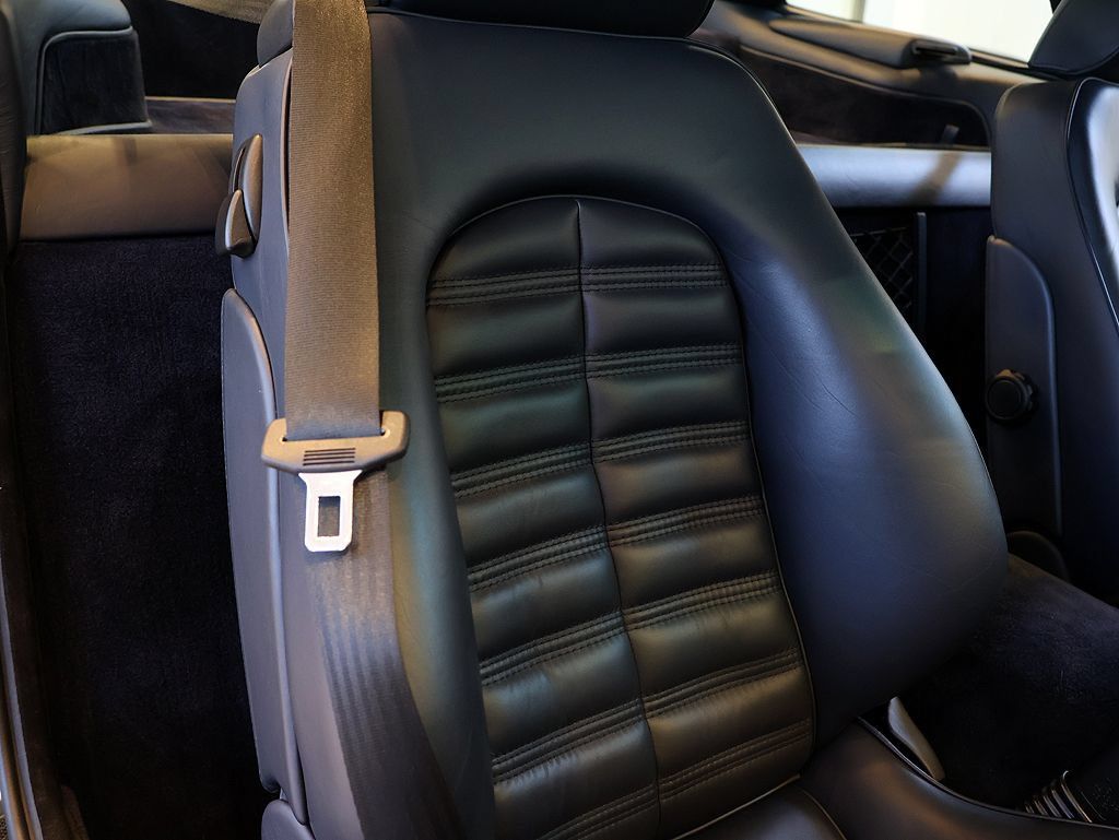 Used 1999 Ferrari 550 Maranello Coupe RWD image 30