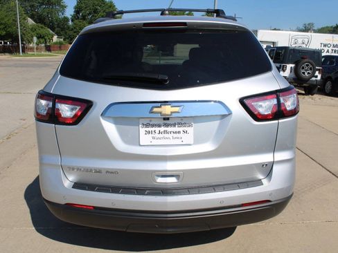 Used 2017 Chevrolet Traverse LT AWD/4WD image 7