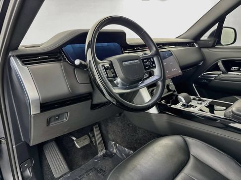 Used 2023 Land Rover Range Rover Long Wheelbase SE AWD/4WD image 9