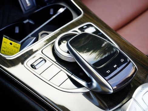 Used 2020 Mercedes-Benz C 300 Cabriolet w/ AMG Line image 18