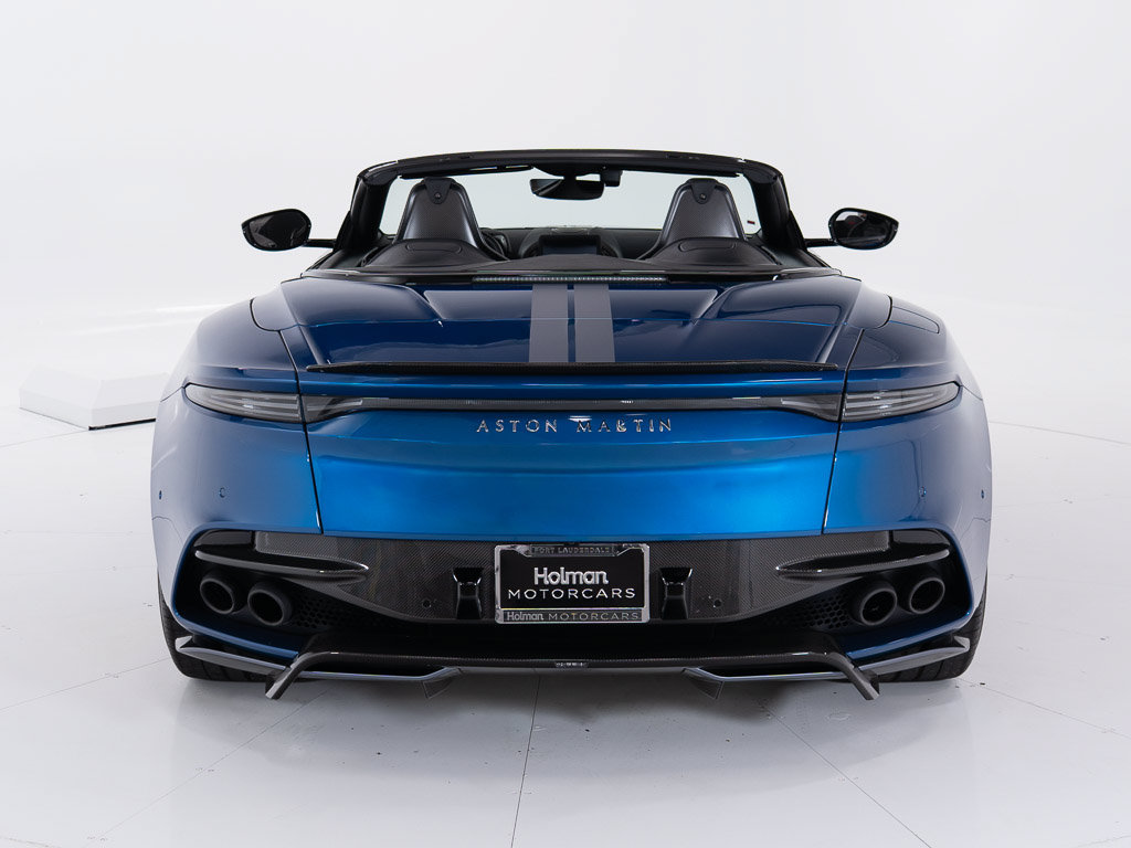 Used 2023 Aston Martin DBS Superleggera Volante RWD image 4