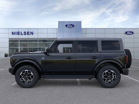New 2026 Ford Bronco Outer Banks image 3