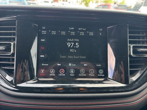 Used 2023 Dodge Durango GT AWD/4WD image 28