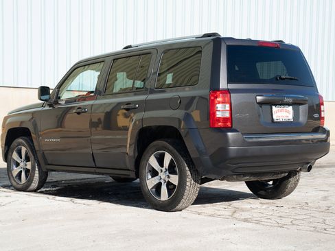 Used 2017 Jeep Patriot High Altitude image 15