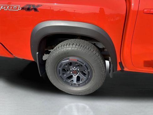 Used 2025 Nissan Frontier PRO-4X w/ Pro Premium Package image 13