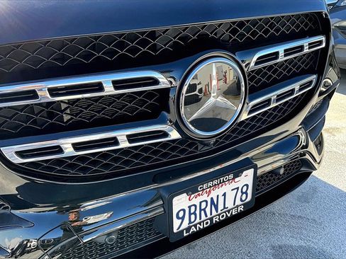 Used 2022 Mercedes-Benz GLS 450 4MATIC w/ AMG Line Exterior image 32