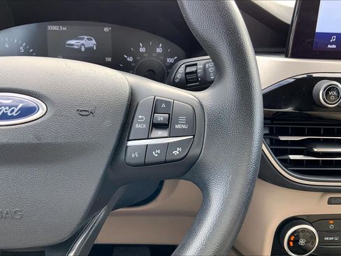 Used 2021 Ford Escape SE image 24