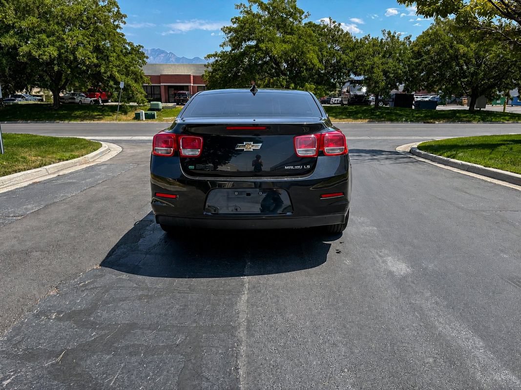 Used 2015 Chevrolet Malibu LS w/ Protection Package FWD image 4