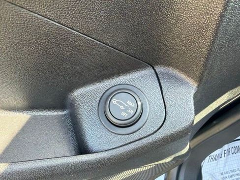 Used 2018 GMC Terrain SLE w/ Driver Convenience Package FWD image 13