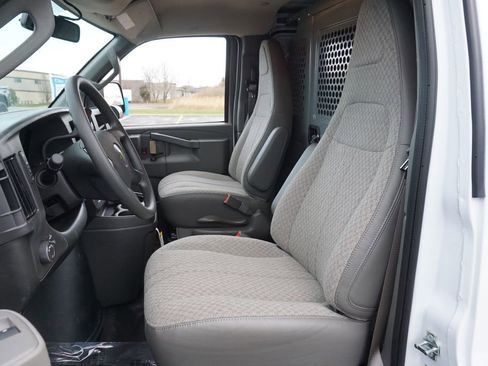 New 2025 Chevrolet Express 2500 w/ Driver Convenience Package RWD image 9