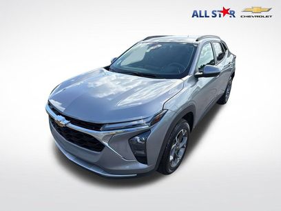 Used 2025 Chevrolet Trax LT